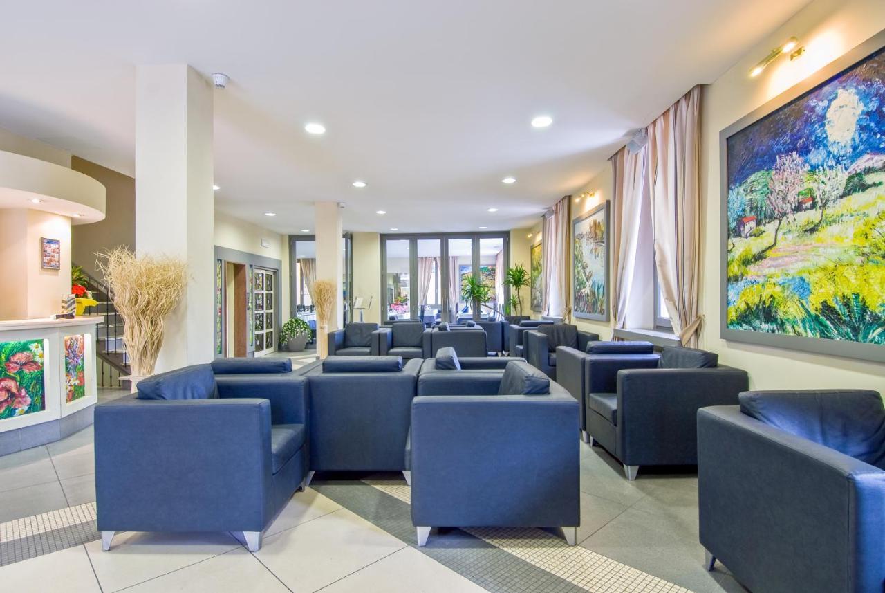 Hotel Byron Montecatini Terme Exterior foto